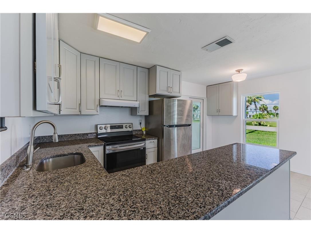 16599 Davis Road Fort Myers FL 33908 2026011321 image14