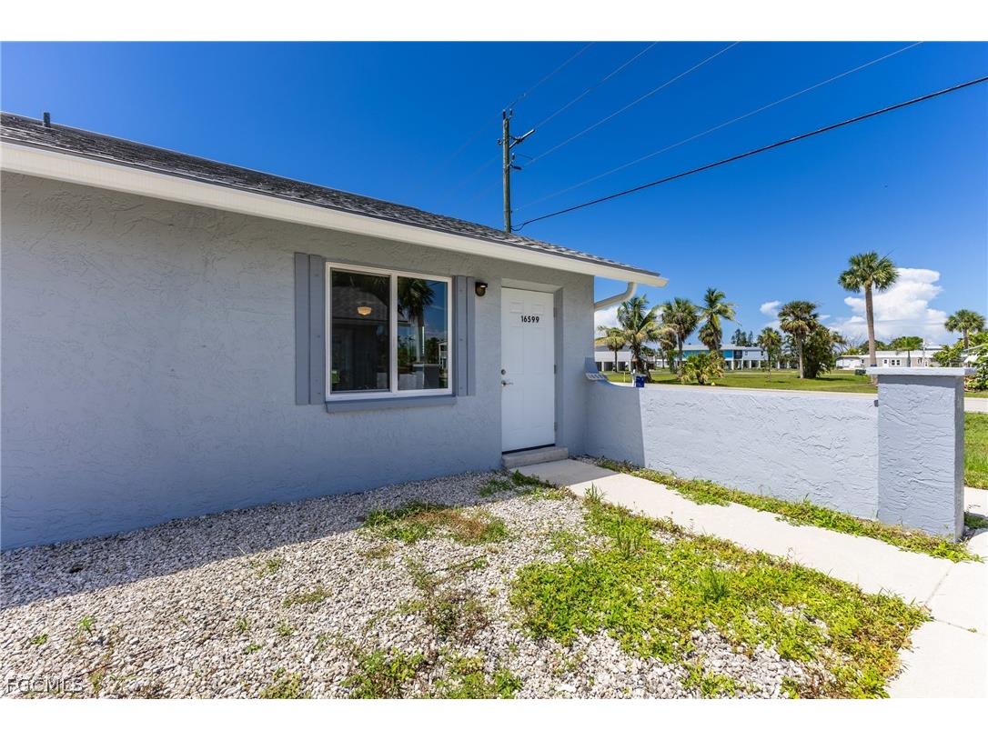 16599 Davis Road Fort Myers FL 33908 2026011321 image3