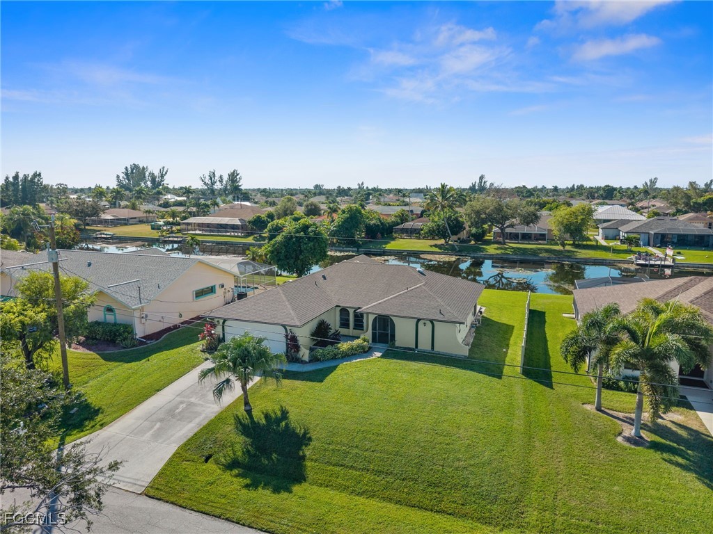 166 SE 20th Street Cape Coral FL 33990 2025016212 image1