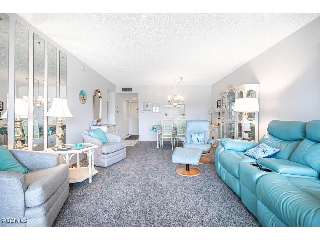 1660 Pine Valley Drive #201 Fort Myers FL 33907 2025002418 image1