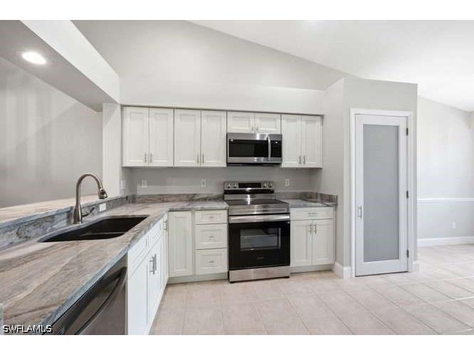 1660 Royal Circle Naples FL 34112 226024625 image10