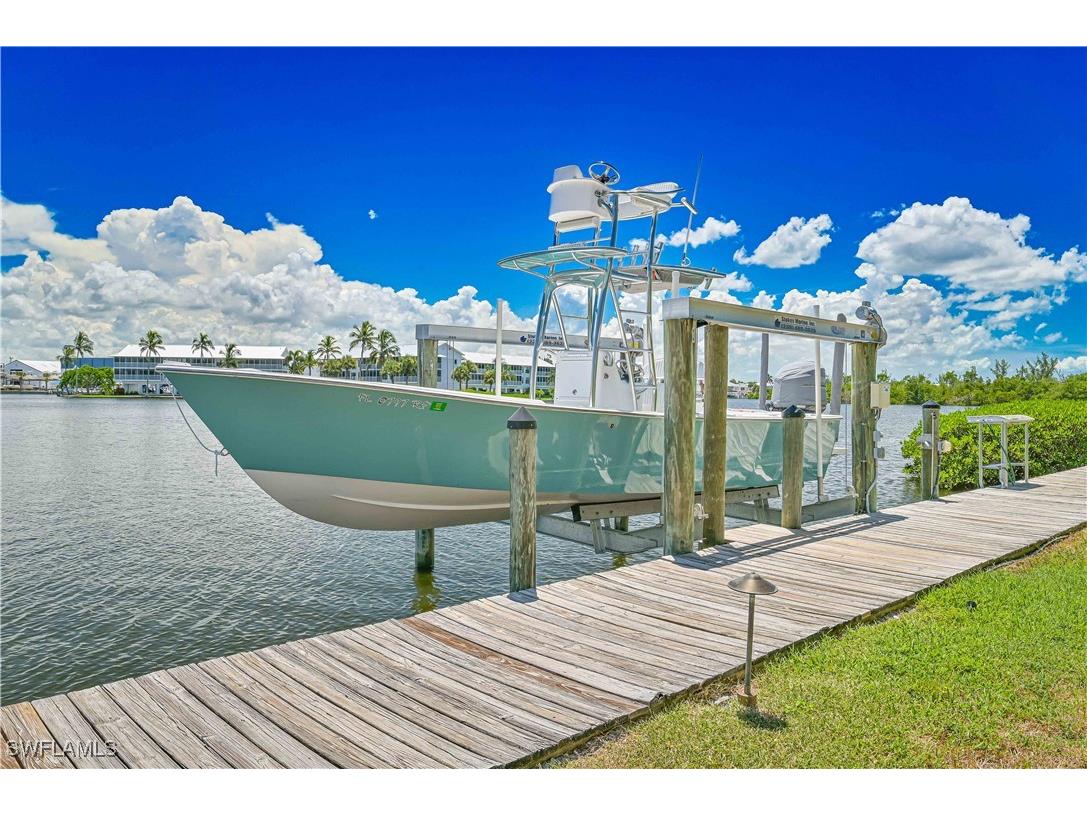 16600 Bocilla Island Club Drive Bokeelia FL 33922 225067590 image2