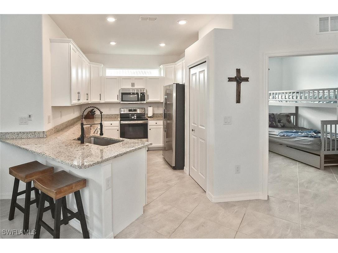 1661 Alameda Drive Naples FL 34120 225069795 image12