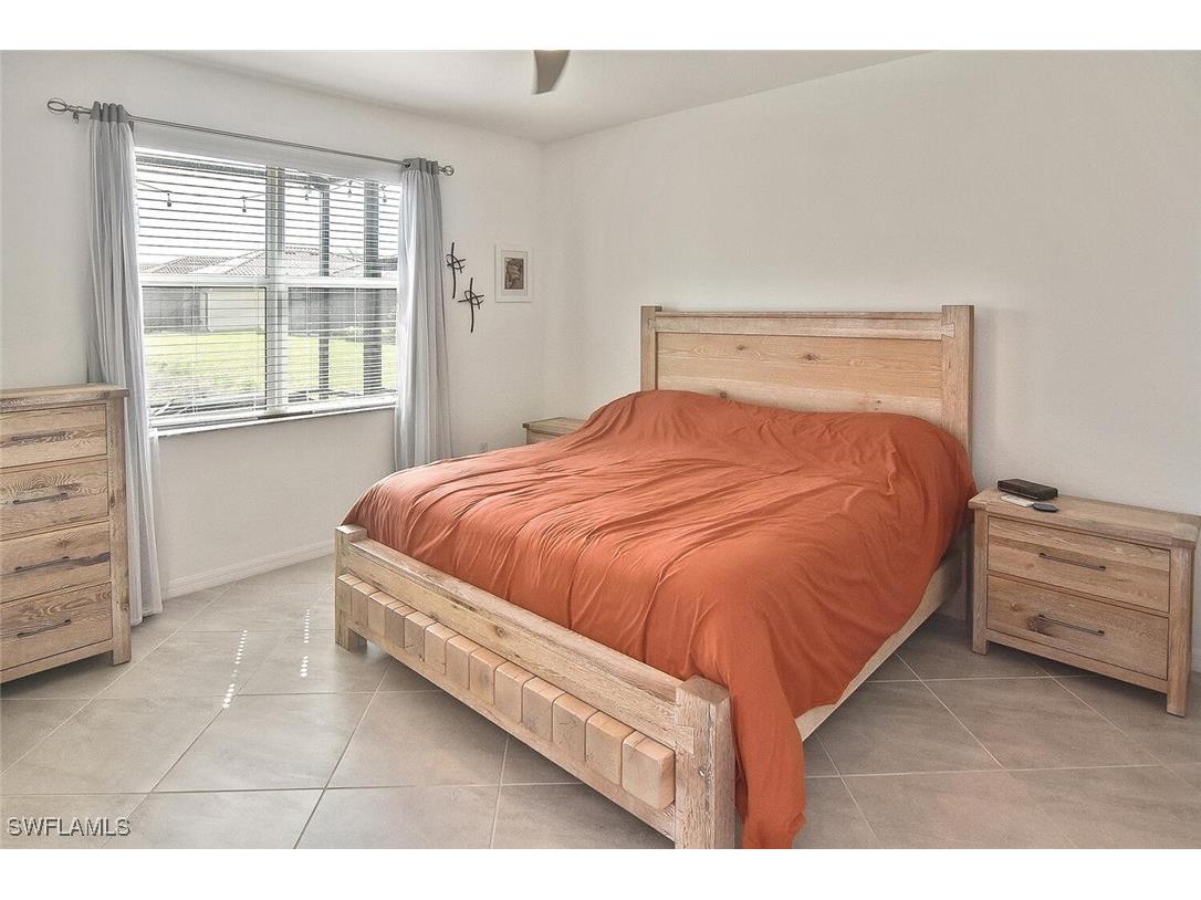 1661 Alameda Drive Naples FL 34120 225069795 image23