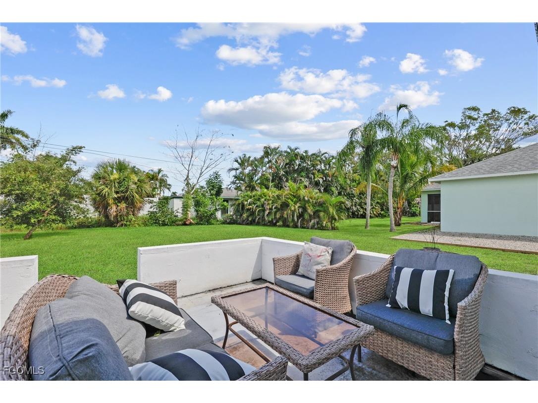 1661 Coronado Road Fort Myers FL 33904 2025024016 image25