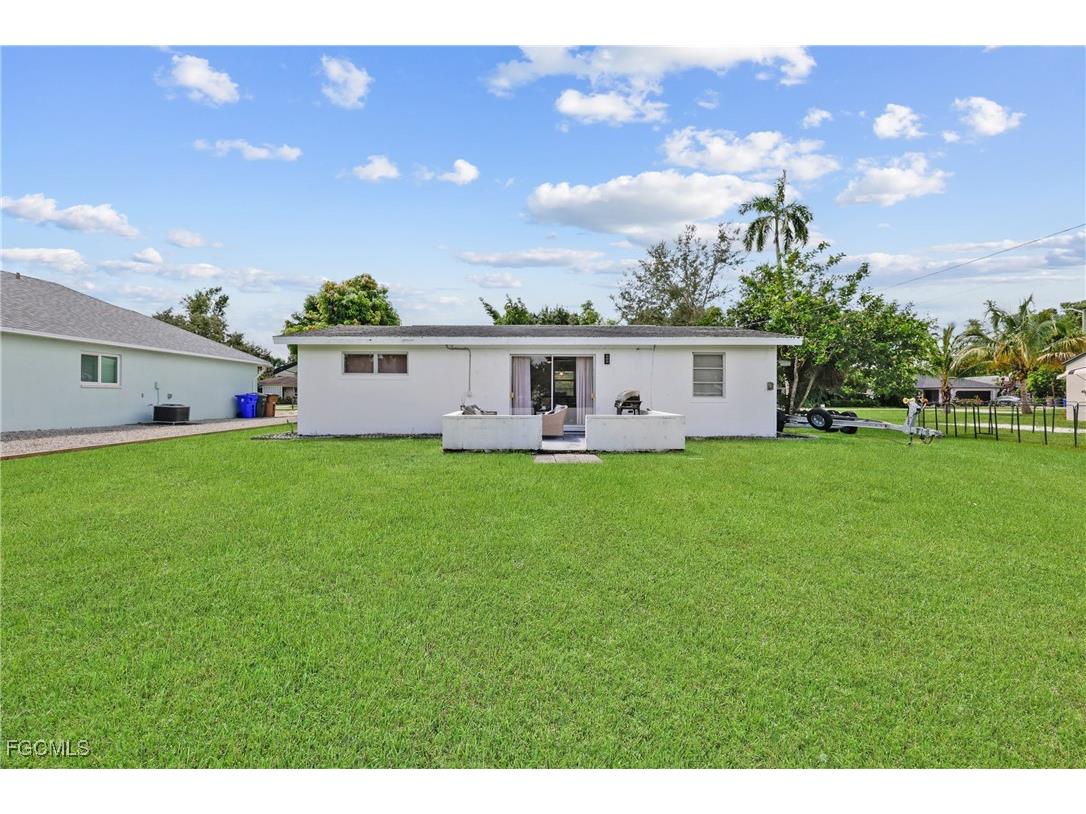 1661 Coronado Road Fort Myers FL 33904 2025024016 image27