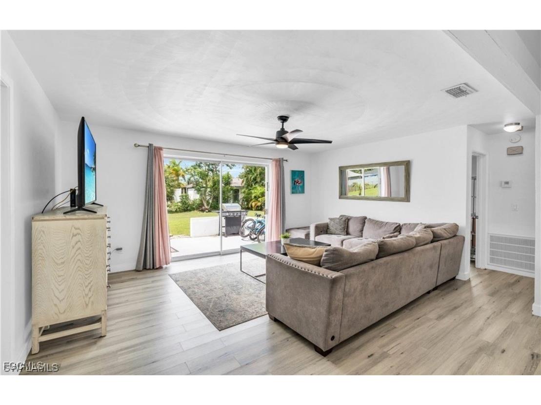 1661 Coronado Road Fort Myers FL 33904 2025024016 image33