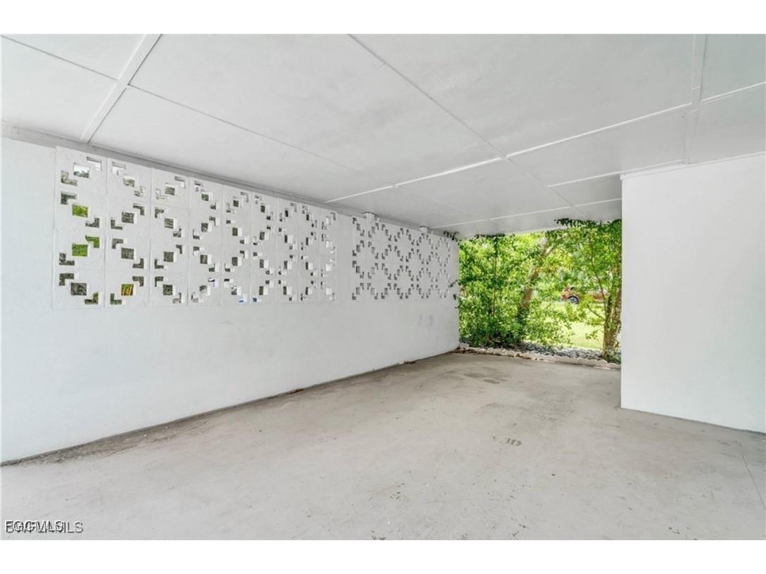 1661 Coronado Road Fort Myers FL 33904 2025024016 image46