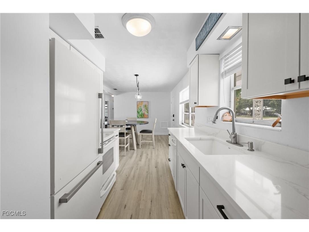 1661 Coronado Road Fort Myers FL 33904 2025024016 image6