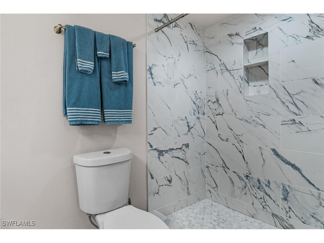 1661 Edith Esplanade #102 Cape Coral FL 33904 225077326 image14