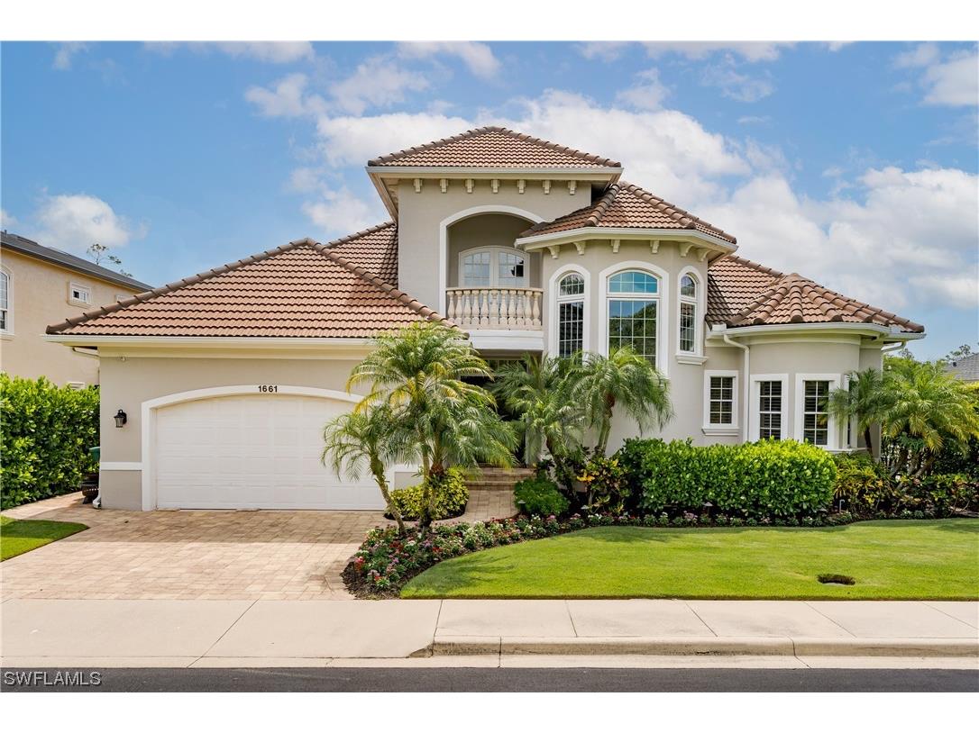 1661 Gordon River Lane Naples FL 34104 223046426 image1