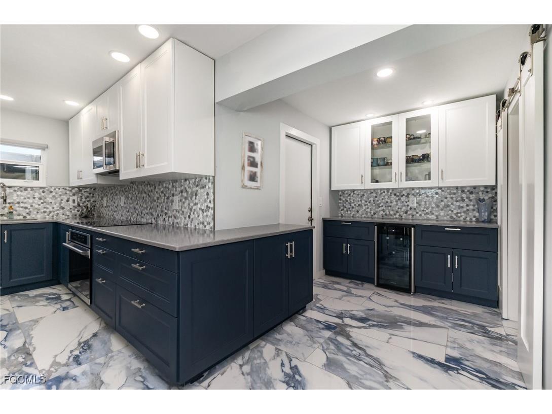 1661 Swan Terrace North Fort Myers FL 33903 2025017907 image18