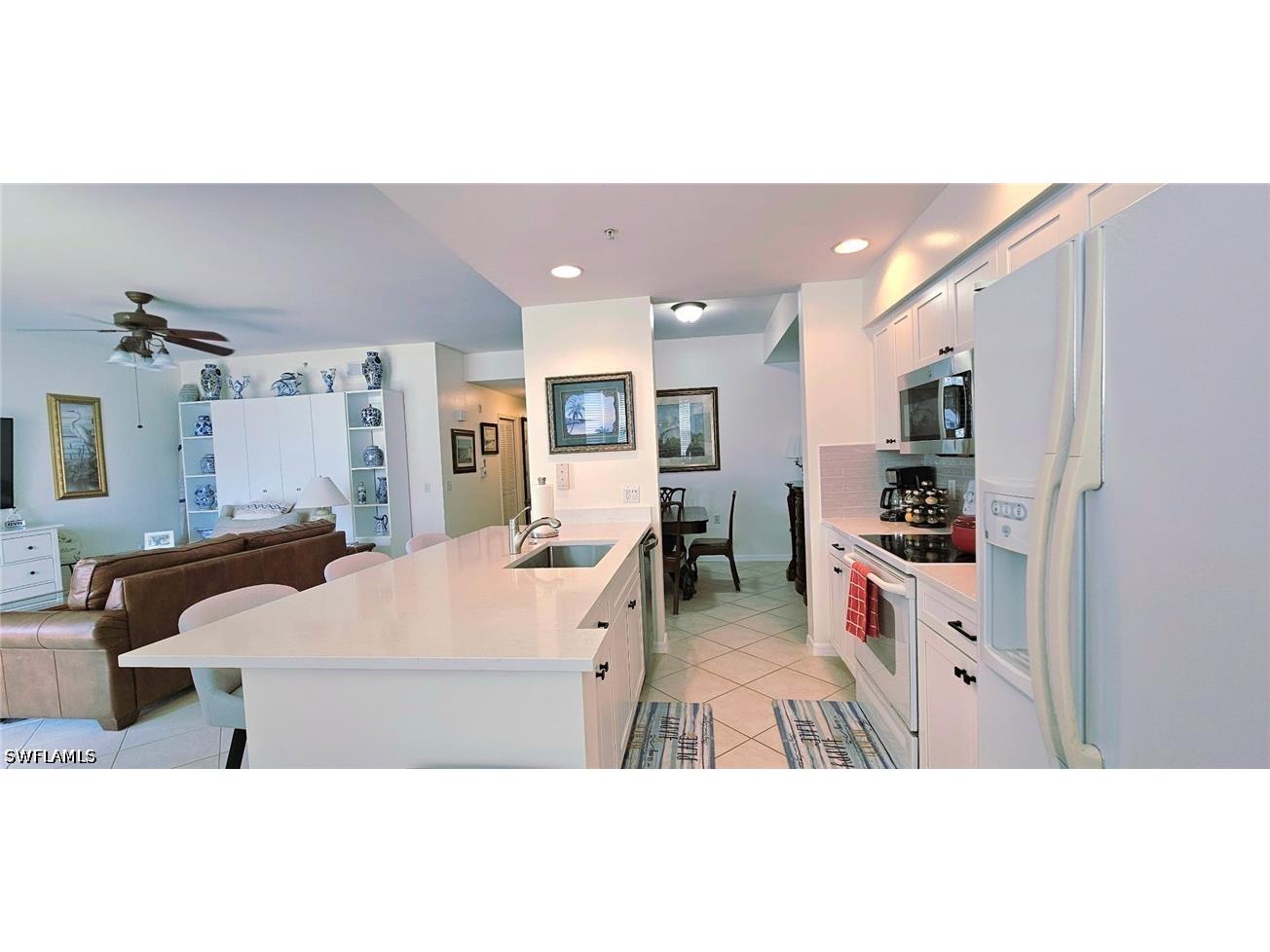 16615 Lake Circle Drive #427 Fort Myers FL 33908 226025218 image1