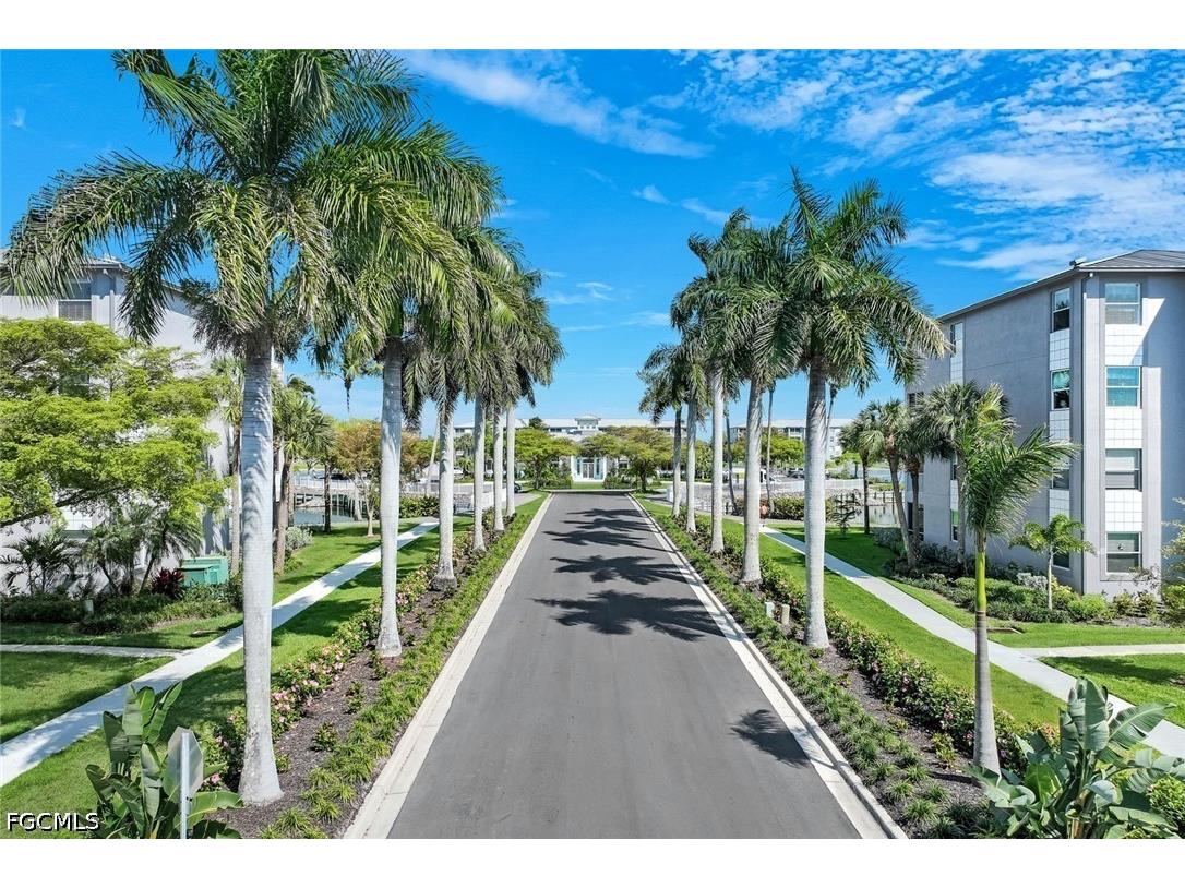 16615 Lake Circle Drive #438 Fort Myers FL 33908 2026013684 image5