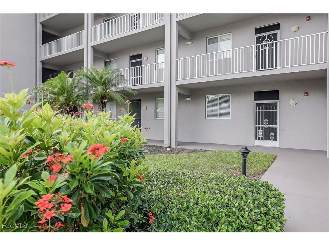16625 Lake Circle Drive #518 Fort Myers FL 33908 2025008429 image13