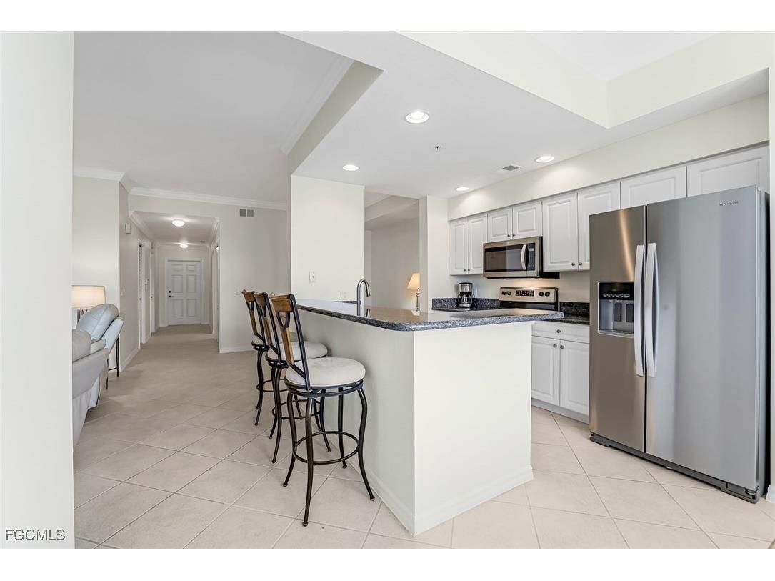 16625 Lake Circle Drive #518 Fort Myers FL 33908 2025008429 image17