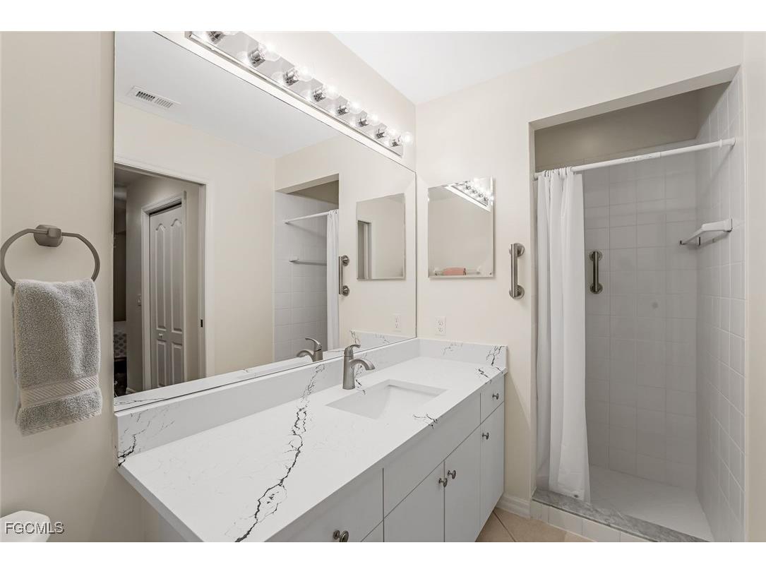16625 Lake Circle Drive #518 Fort Myers FL 33908 2025008429 image26