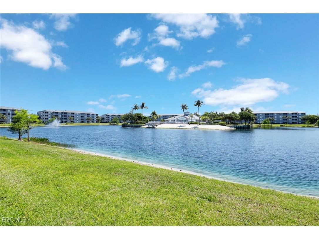 16625 Lake Circle Drive #518 Fort Myers FL 33908 2025008429 image31