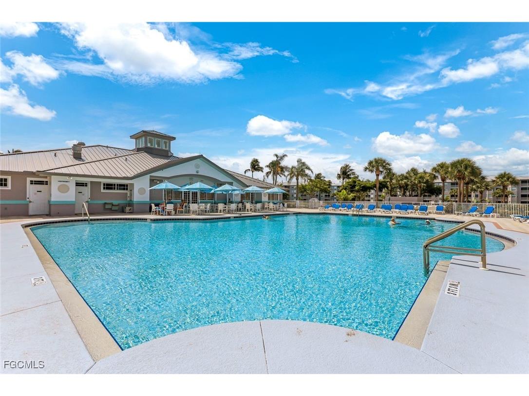 16625 Lake Circle Drive #518 Fort Myers FL 33908 2025008429 image41