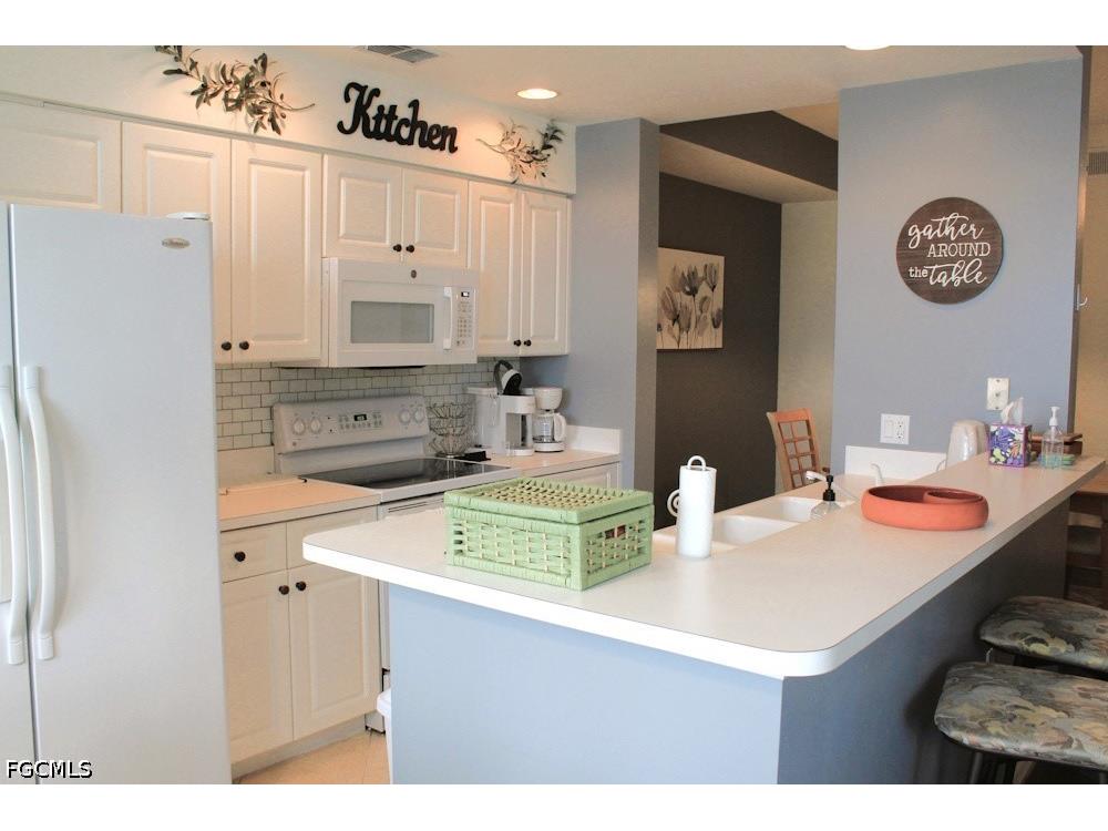 16625 Lake Circle Drive #523 Fort Myers FL 33908 2026022772 image11