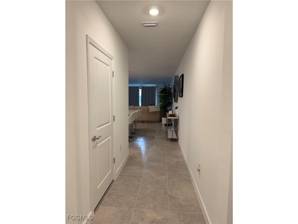 1663 Lake Jessup Circle Cape Coral FL 33909 2025022856 image3