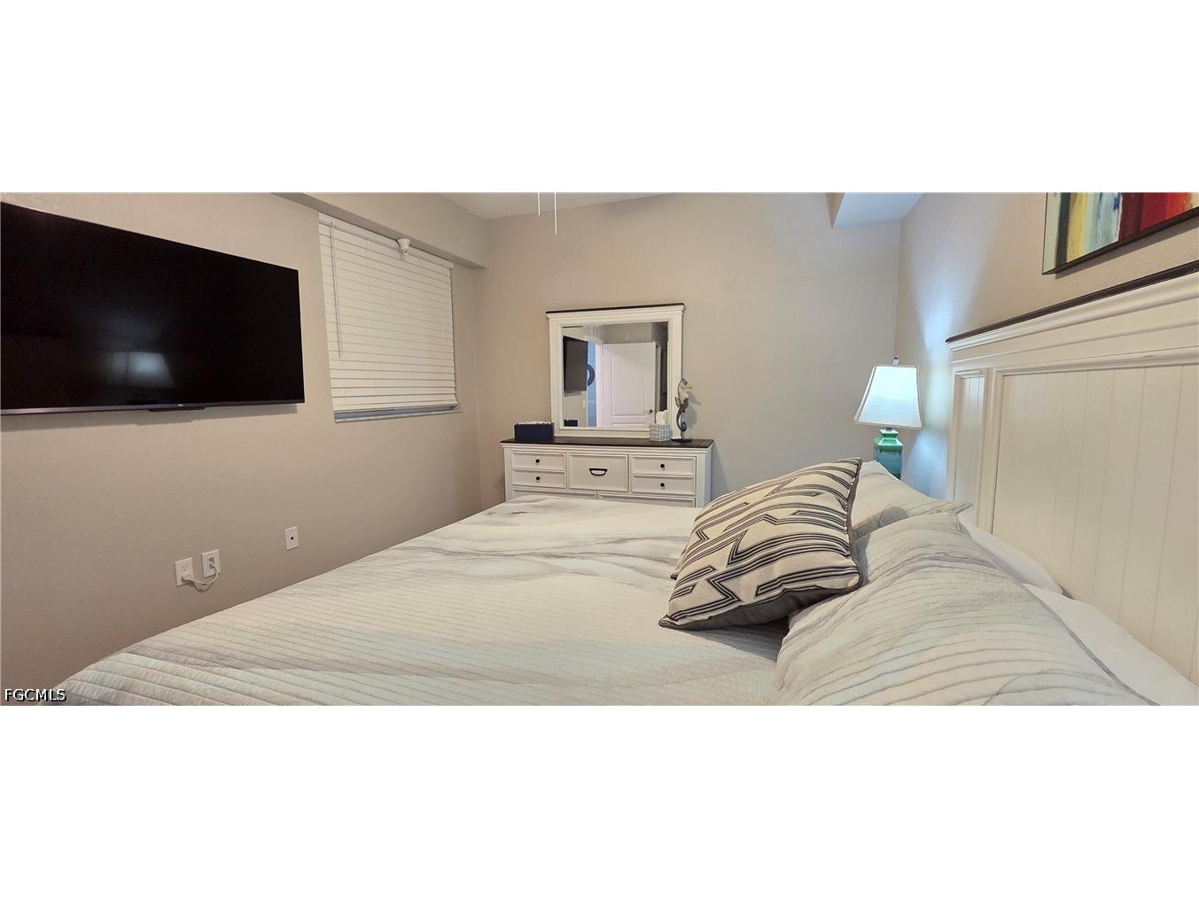 16635 Lake Circle Drive #612 Fort Myers FL 33908 2026022981 image3