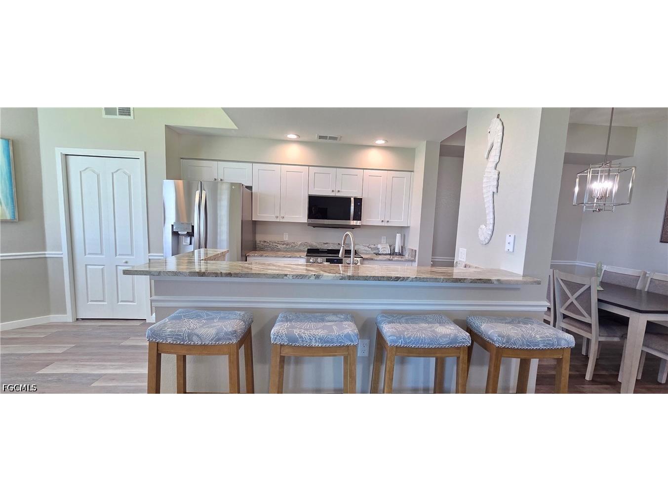 16635 Lake Circle Drive #612 Fort Myers FL 33908 2026022981 image4