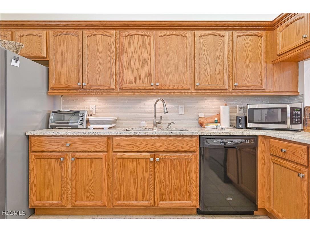 16650 Partridge Place Road #204 Fort Myers FL 33908 2025008726 image14