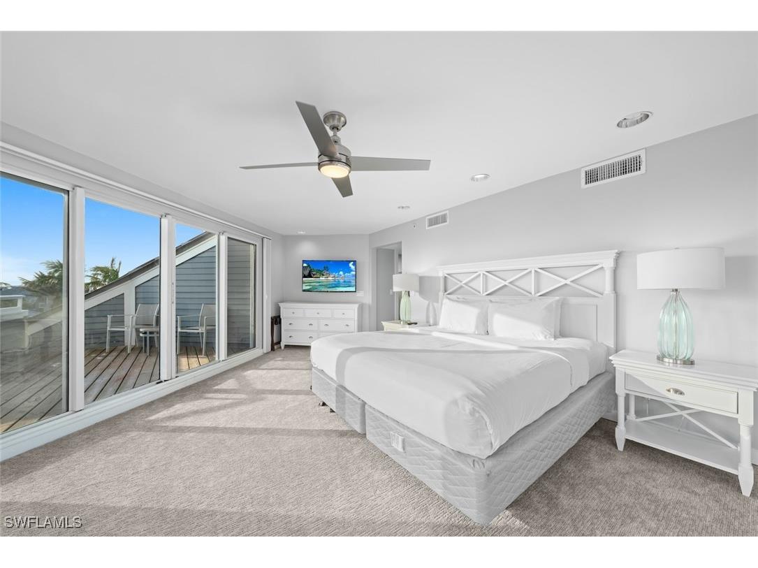 1666 Lands End Village Captiva FL 33924 224103346 image17