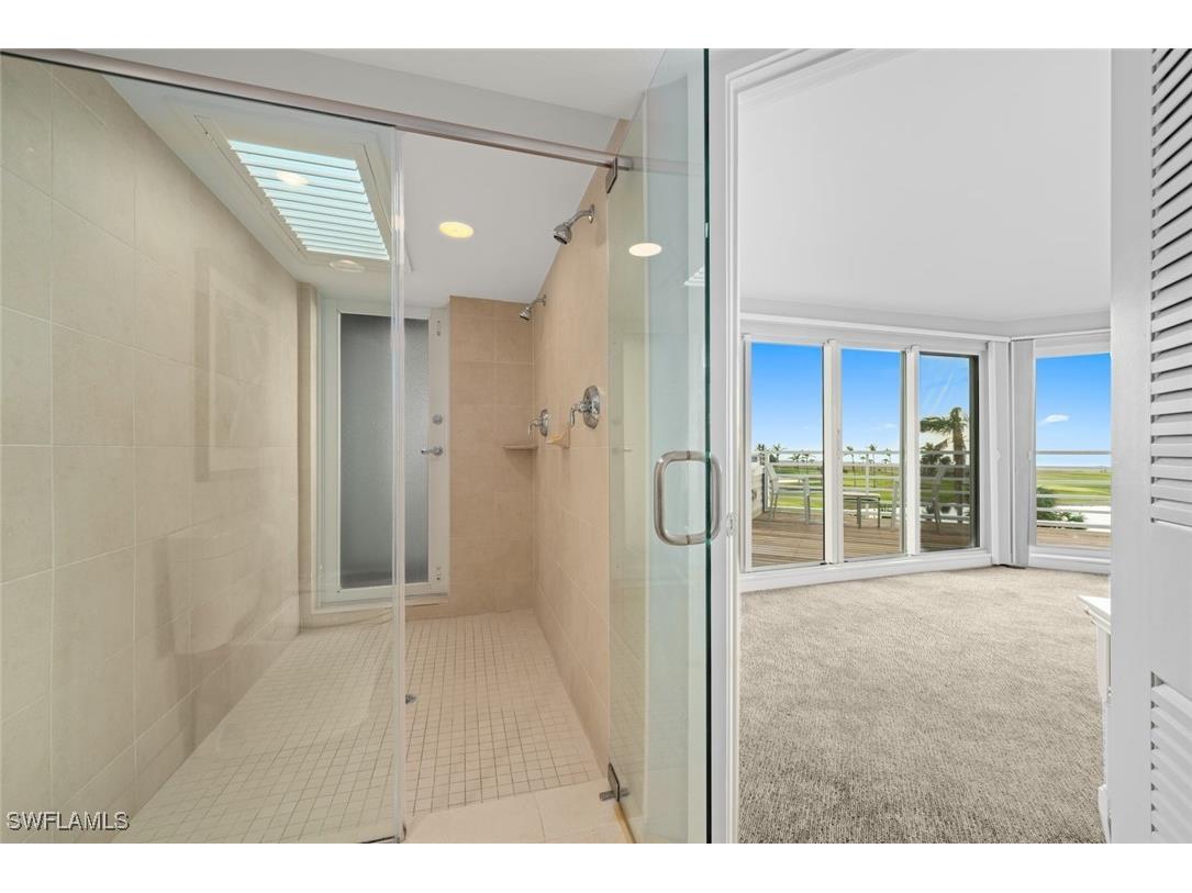 1666 Lands End Village Captiva FL 33924 224103346 image22