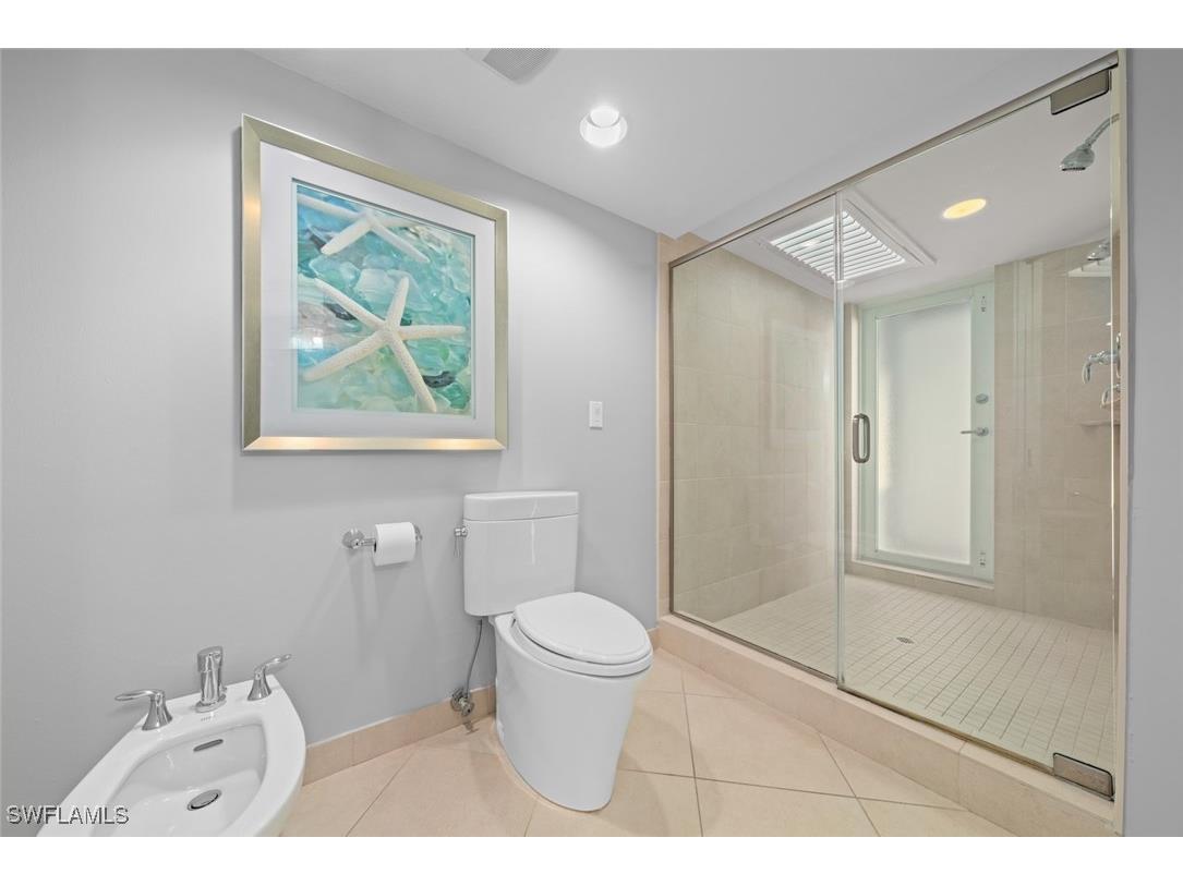 1666 Lands End Village Captiva FL 33924 224103346 image24