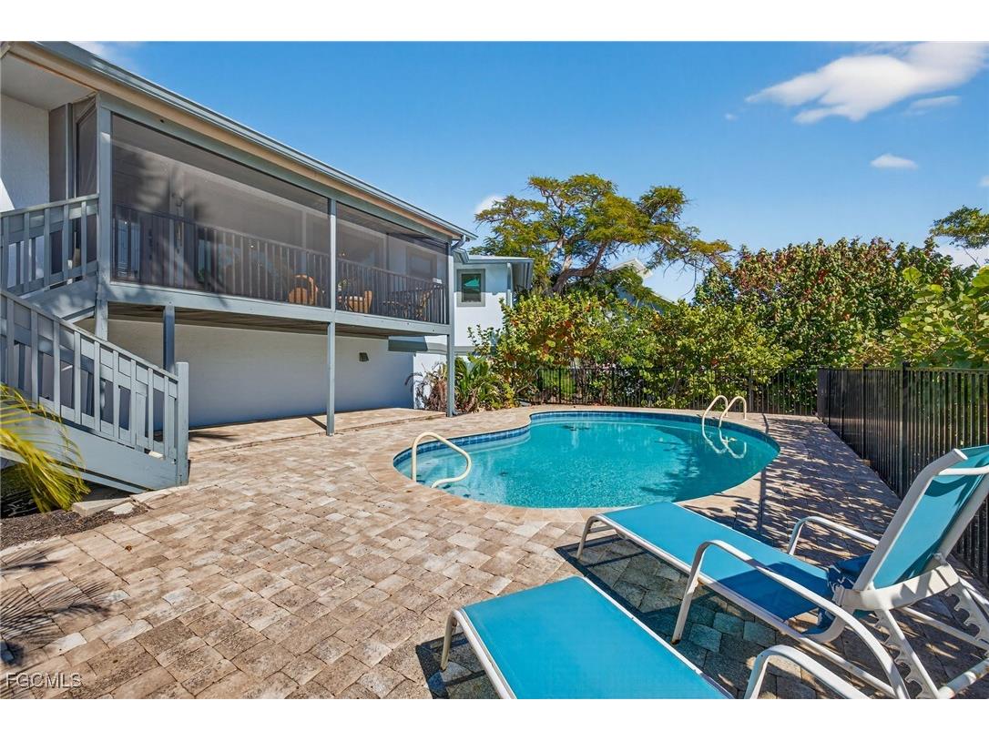 1666 Middle Gulf Drive Sanibel FL 33957 2026003542 image34