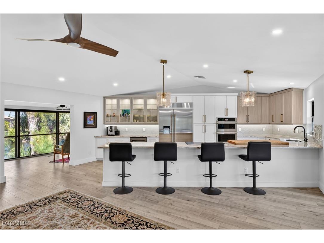 1666 Middle Gulf Drive Sanibel FL 33957 2026003542 image5