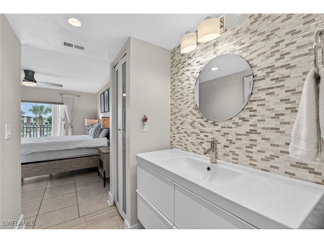 1666 Osprey Avenue #106 Naples FL 34102 225058433 image15