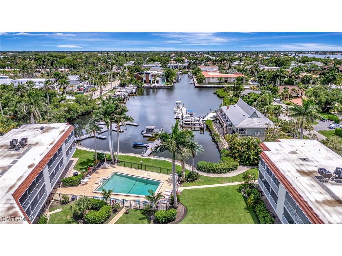 1666 Osprey Avenue #106 Naples FL 34102 225058433 image2