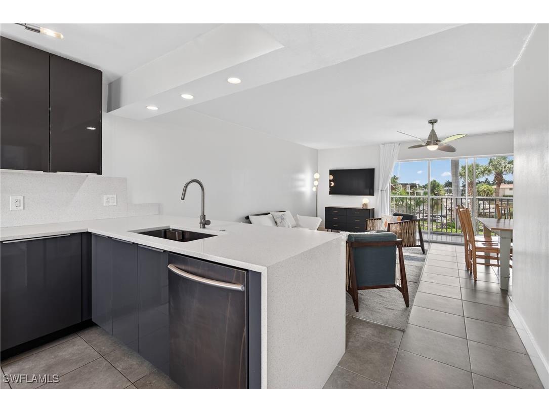 1666 Osprey Avenue #106 Naples FL 34102 225058433 image5