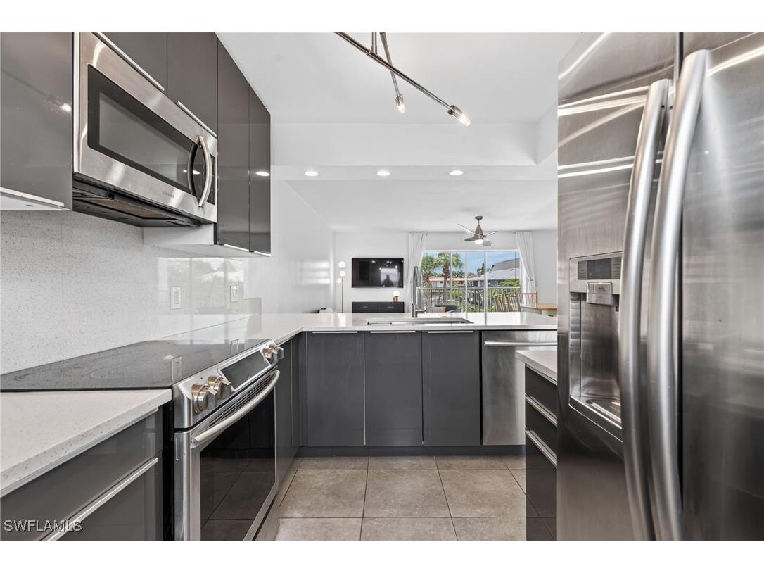 1666 Osprey Avenue #106 Naples FL 34102 225058433 image7