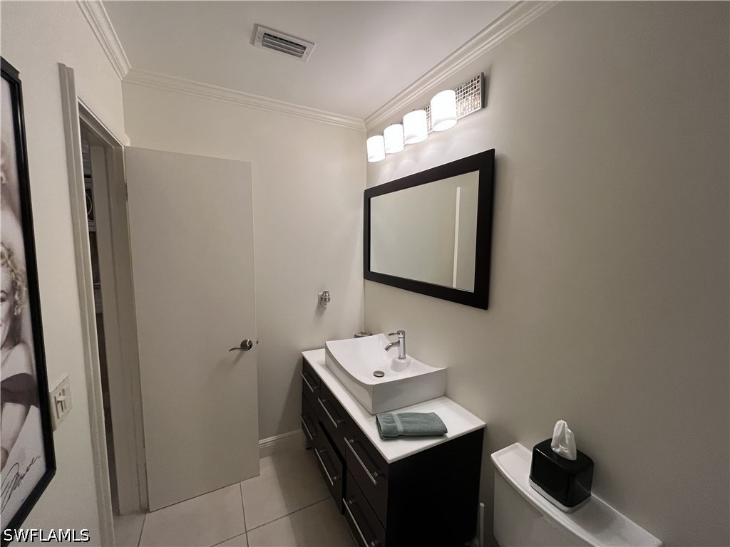 1666 Osprey Avenue #203 Naples FL 34102 226015470 image11