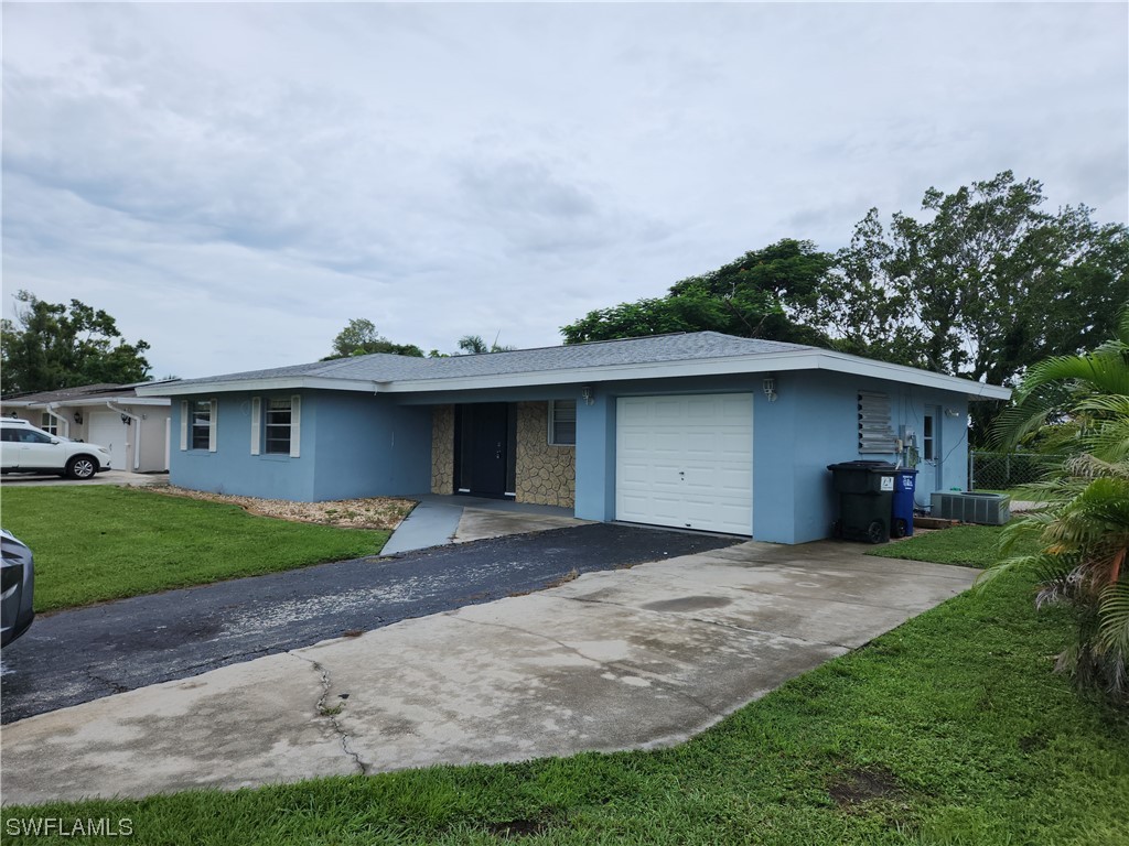 1666 S Hermitage Road Fort Myers FL 33919 223069328 image1