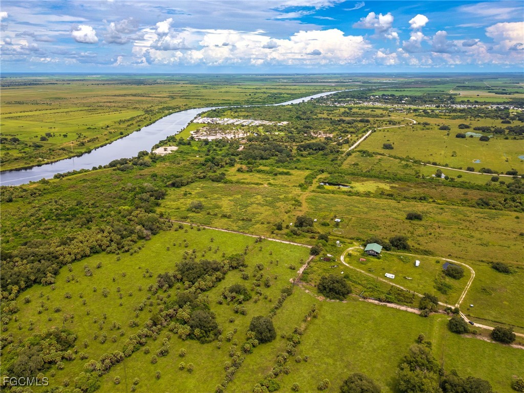 1667 Palomino Drive Moore Haven FL 33471 2025010684 image33