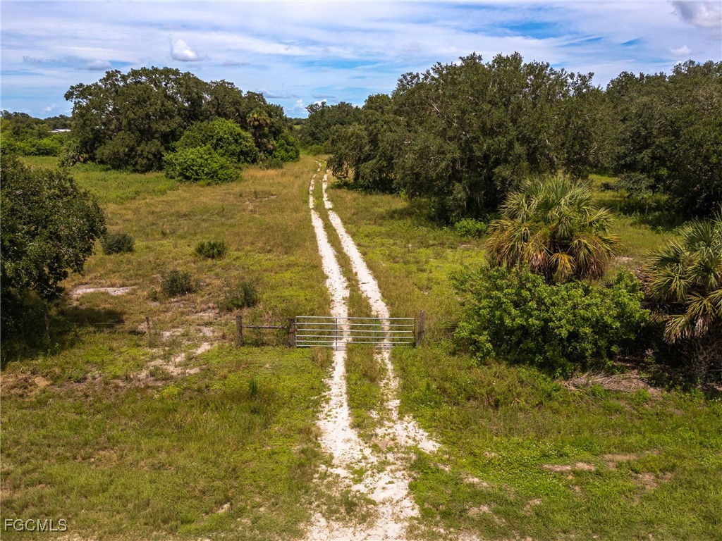 1667 Palomino Drive Moore Haven FL 33471 2025010684 image4