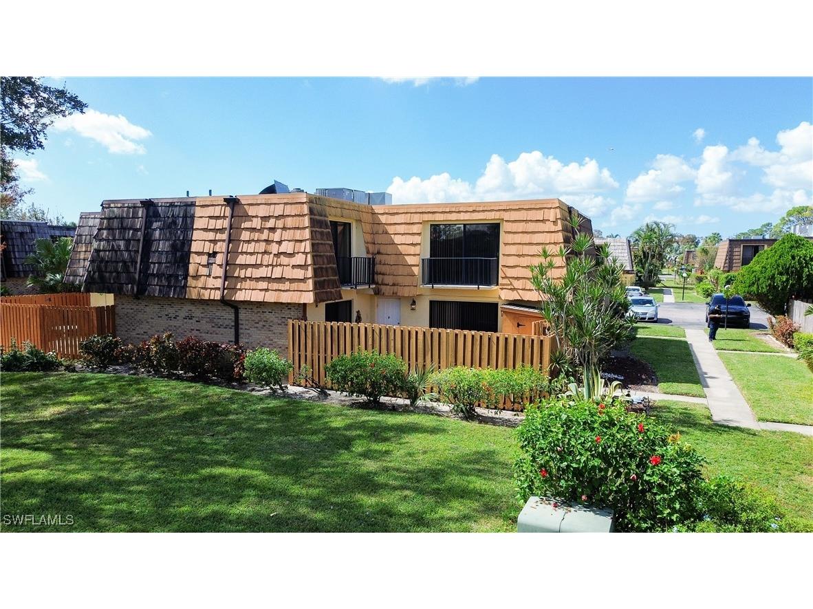 1667 Park Meadows Drive #2 Fort Myers FL 33907 225015119 image1