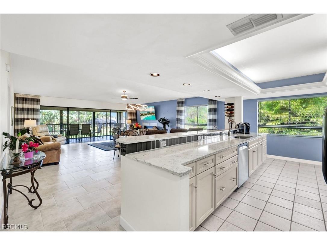 16679 Forest Boulevard #204 Fort Myers FL 33908 2026009769 image2