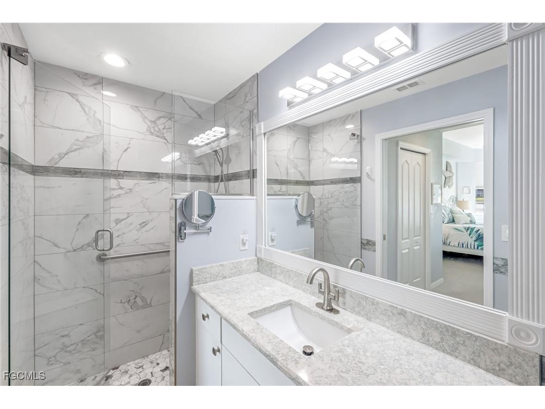 16685 Lake Circle Drive #1012 Fort Myers FL 33908 2025011236 image19