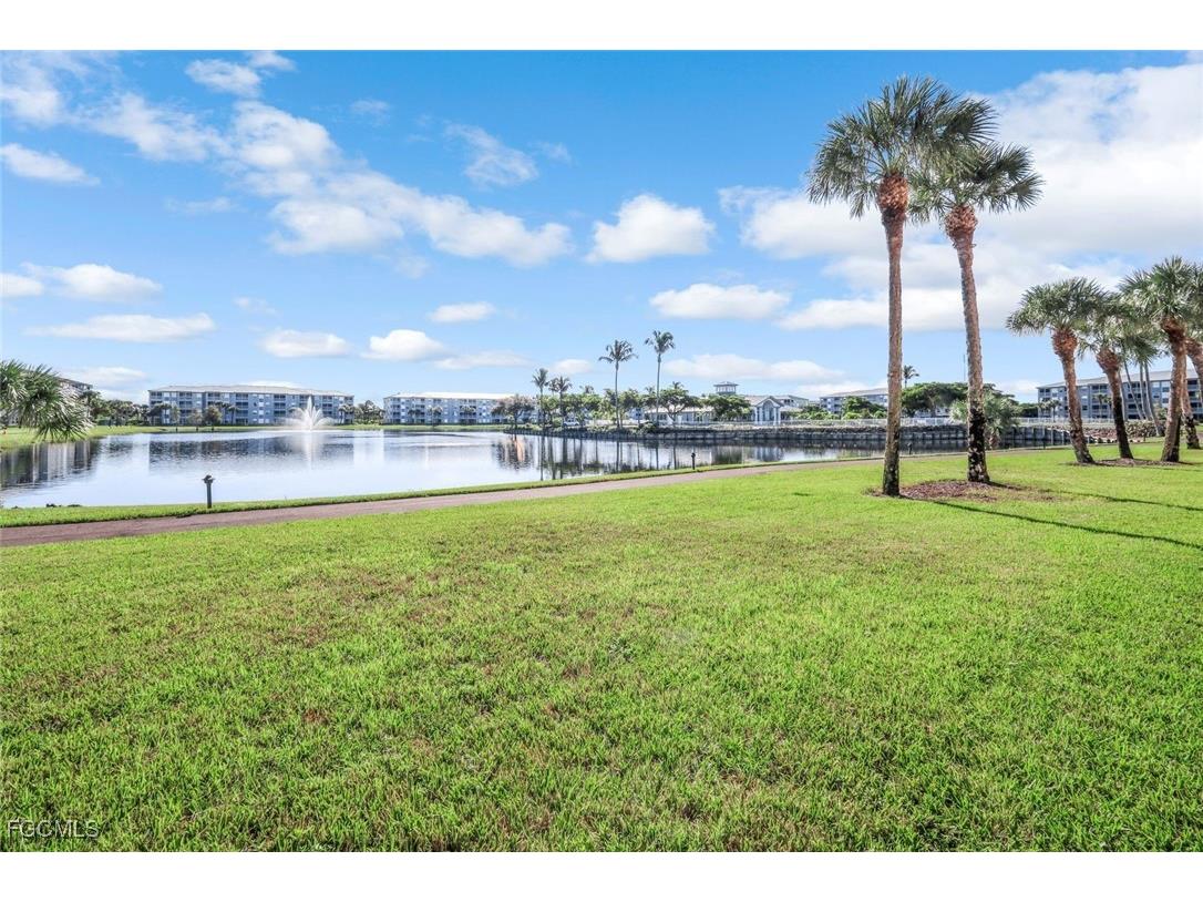 16685 Lake Circle Drive #1012 Fort Myers FL 33908 2025011236 image26