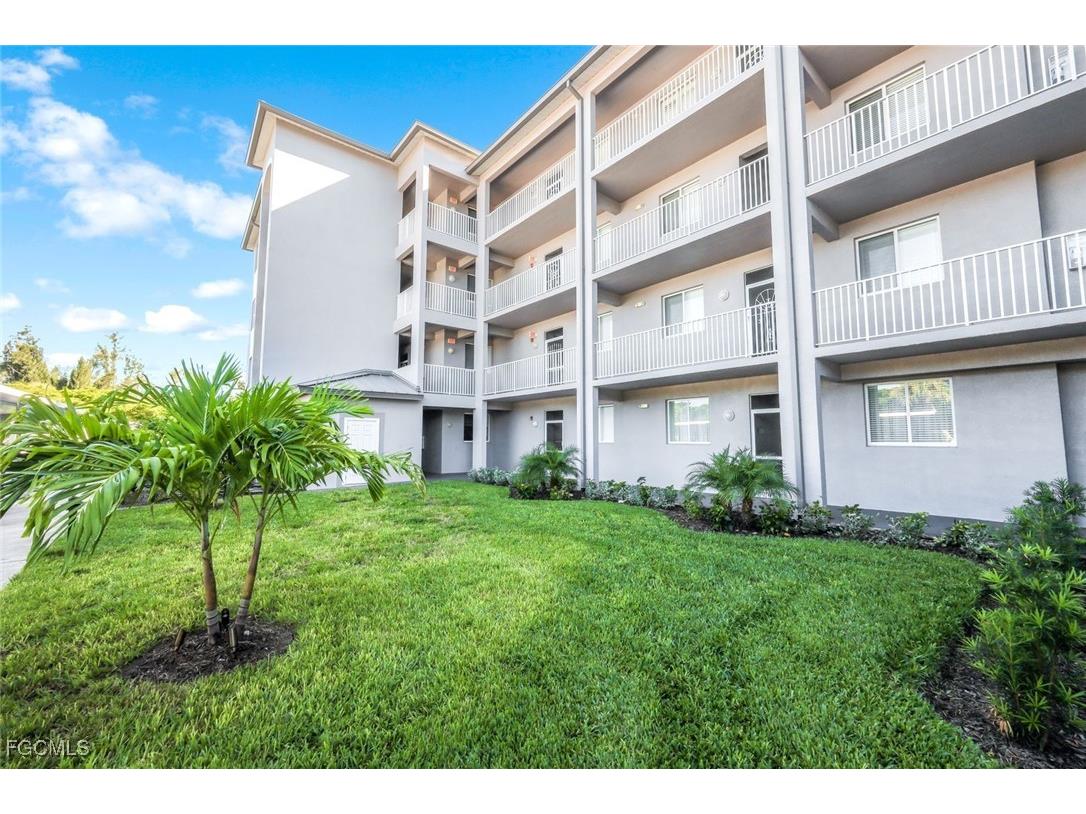 16685 Lake Circle Drive #1012 Fort Myers FL 33908 2025011236 image32