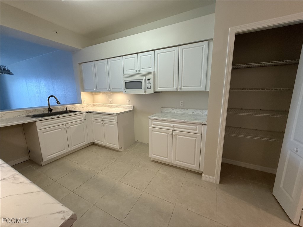 16685 Lake Circle Drive #1019 Fort Myers FL 33908 2025008273 image8