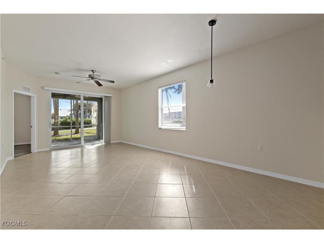16685 Lake Circle Drive #1020 Fort Myers FL 33908 2025007076 image10