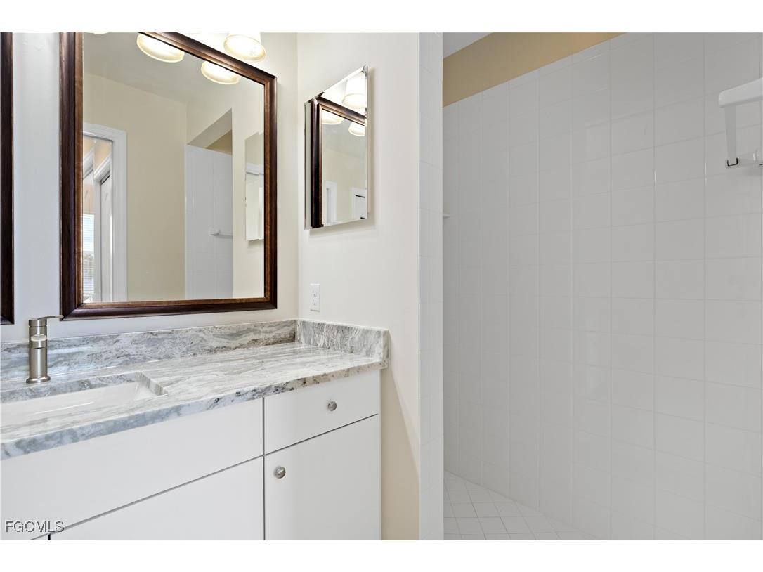 16685 Lake Circle Drive #1020 Fort Myers FL 33908 2025007076 image18