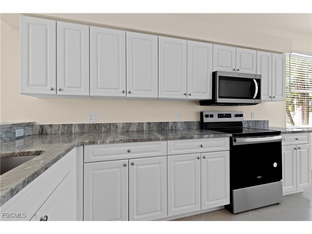 16685 Lake Circle Drive #1020 Fort Myers FL 33908 2025007076 image3